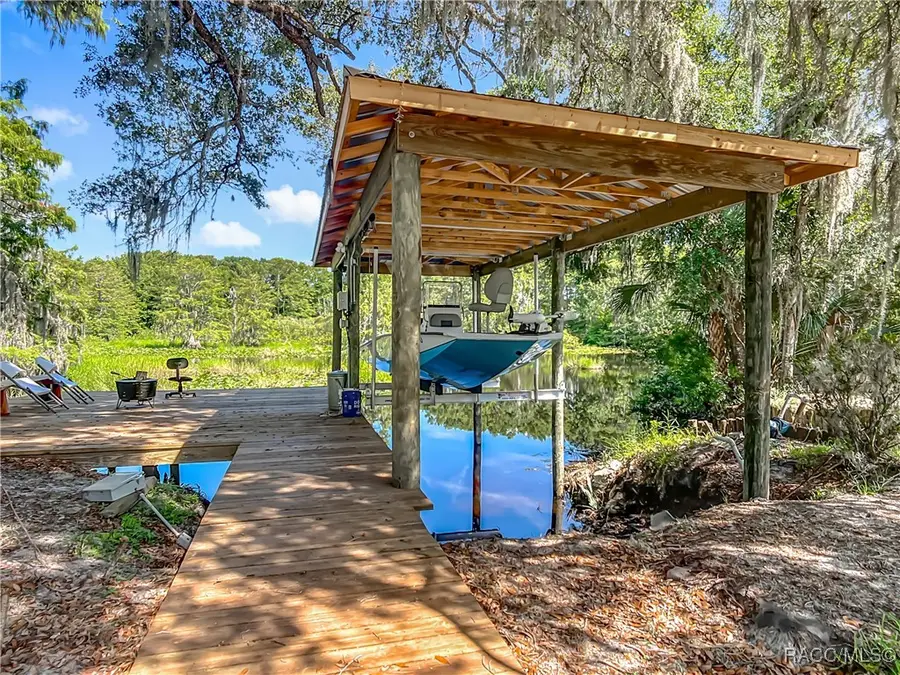 9200 E Hampton Point Road, Inverness, FL 34450 - Image #2