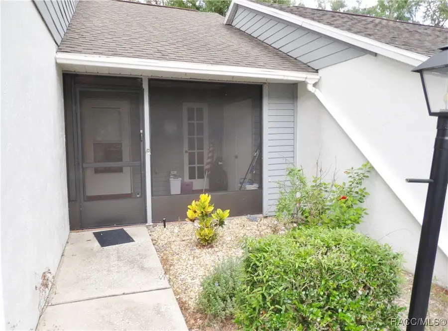 537 W Cherry Laurel Court, Beverly Hills, FL 34465 - Image #2