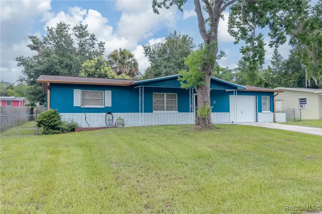 8 S Columbus Street, Beverly Hills, FL 34465 - Image #1