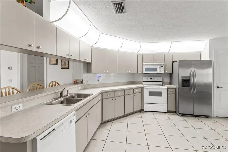 1805 S Overview Drive, Lecanto, FL 34461 - Image #3