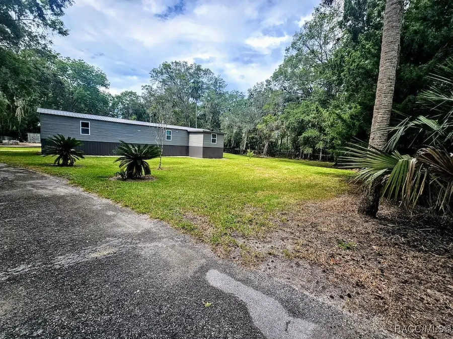 9972 W Yulee Drive, Homosassa, FL 34448 - Image #2
