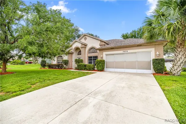 5628 West Hunters Ridge Circle, Lecanto, FL 34461