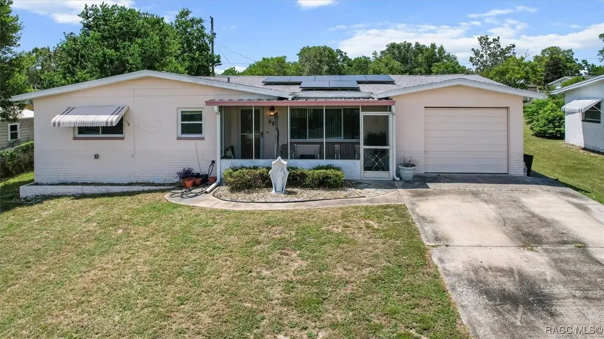 68 S Lincoln Avenue, Beverly Hills, FL 34465 - Image #1