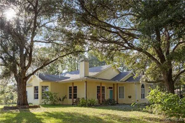 12480 S Fern Point, Floral City, FL 34436