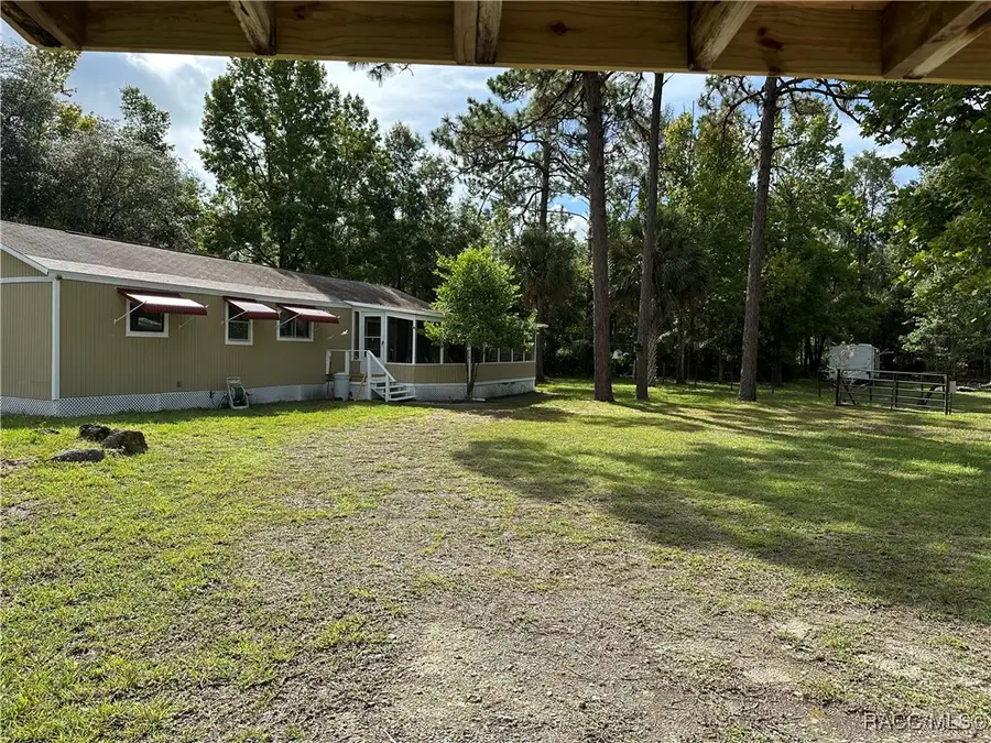 8015 W Fandango Court, Crystal River, FL 34428 - Image #2