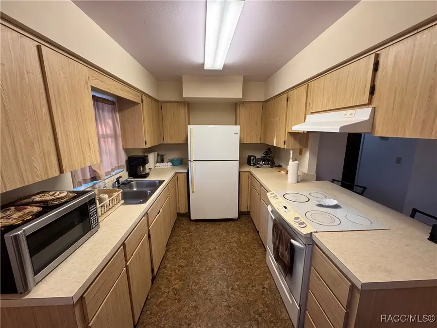 123 N Twin Lake Drive, Inverness, FL 34453 - Image #3