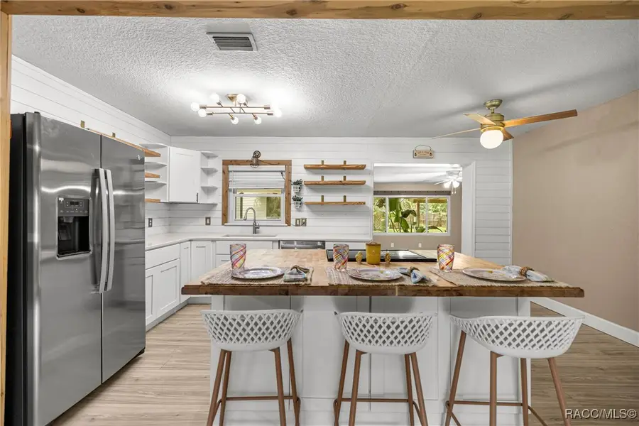 2021 NW 13th Avenue, Crystal River, FL 34428 - Image #2