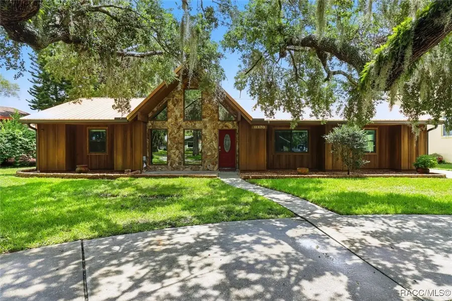 11870 W Riverhaven Drive, Homosassa, FL 34448 - Image #2