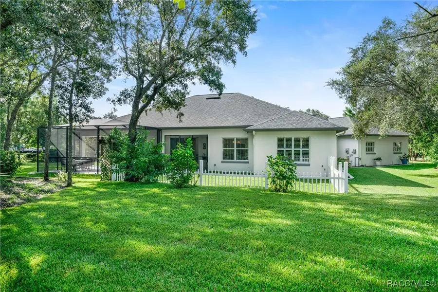 97 Woodfield Circle, Homosassa, FL 34446 - Image #3