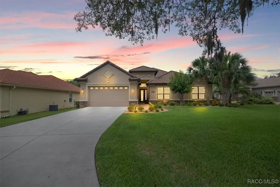 1462 N Ridge Meadow Path, Hernando, FL 34442 - Image #2