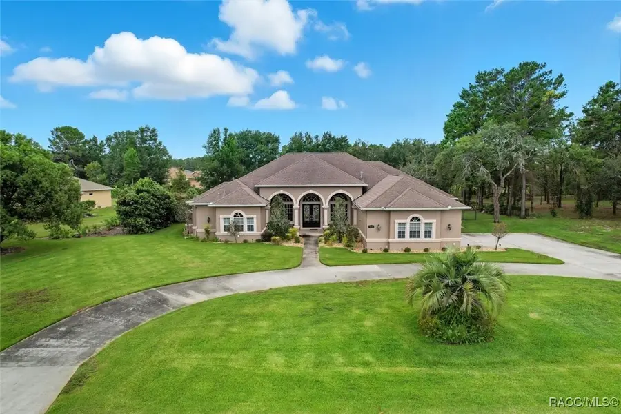 10122 Whisper Ridge Trail, Weeki Wachee, FL 34613 - Image #3
