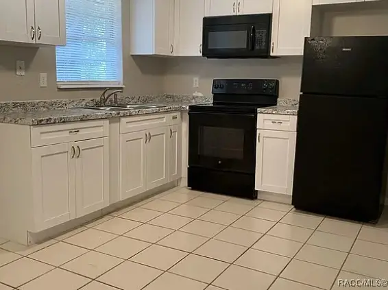 27 N Davis Street, Beverly Hills, FL 34465 - Image #2