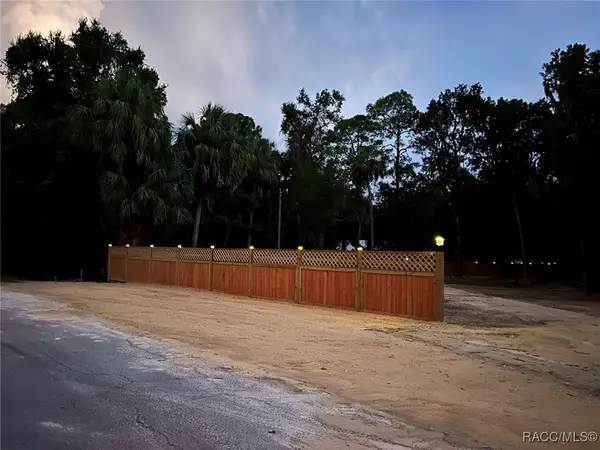 34 Palm Drive, Inglis, FL 34449