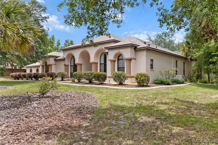 64 Cypress Boulevard E, Homosassa, FL 34446 - Image #2