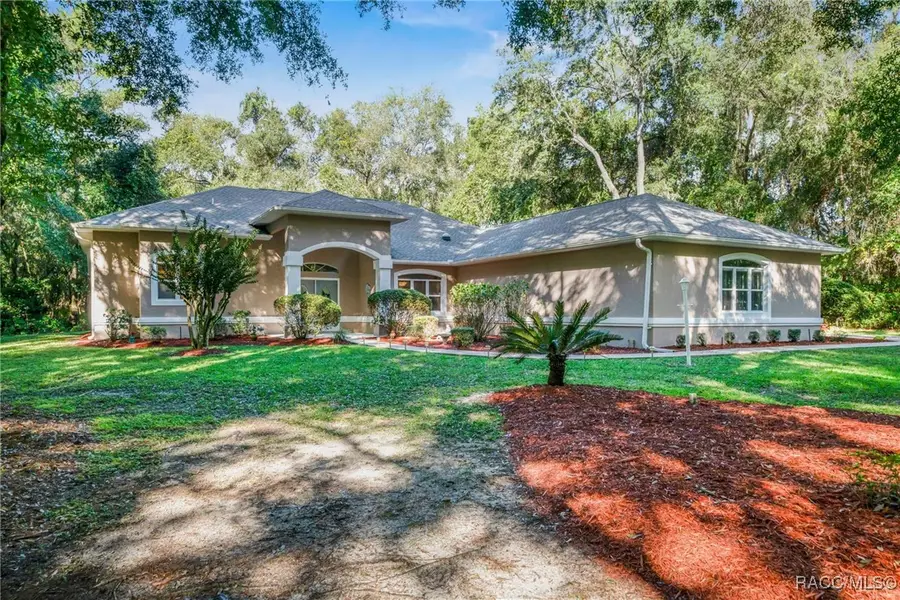 4396 N Forest Lake Drive, Hernando, FL 34442 - Image #2