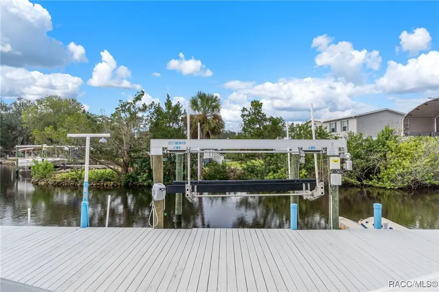 11608 W Clearwater Court, Homosassa, FL 34448 - Image #2