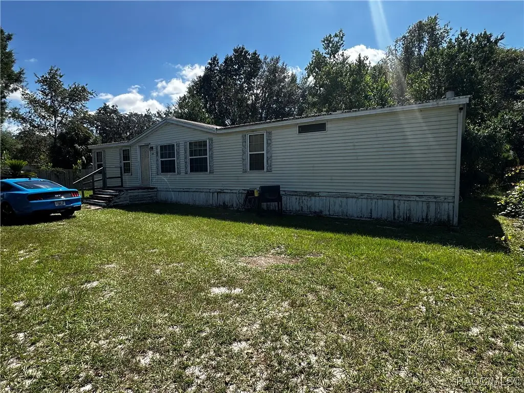 682 County Road 481w, Lake Panasoffkee, FL 33538 - #1