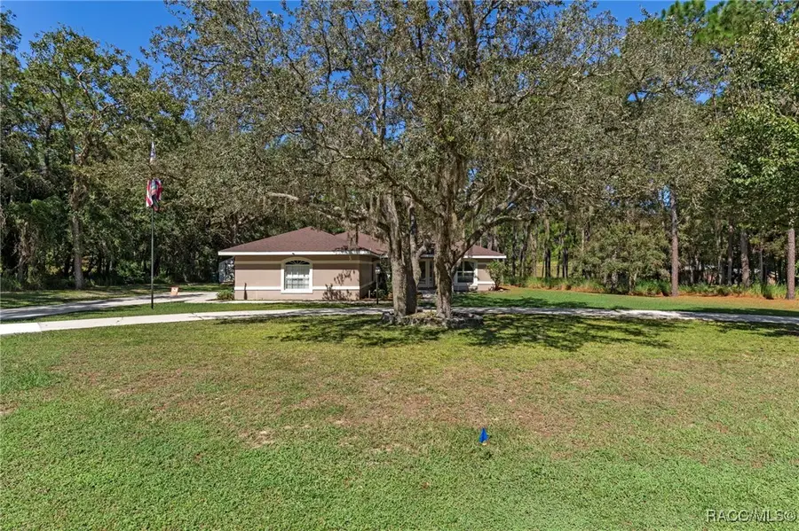 3327 W Brazilnut Road, Beverly Hills, FL 34465 - Image #2