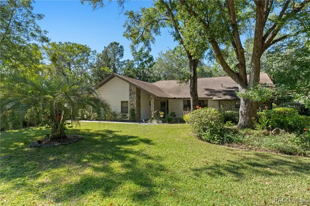 214 Pine Street, Homosassa, FL 34446 - Image #1