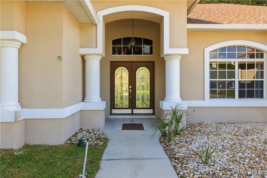 146 Douglas Street, Homosassa, FL 34446 - Image #2