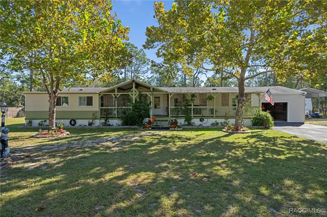 4641 S Slash Pine Avenue, Homosassa, FL 34446 - Image #1