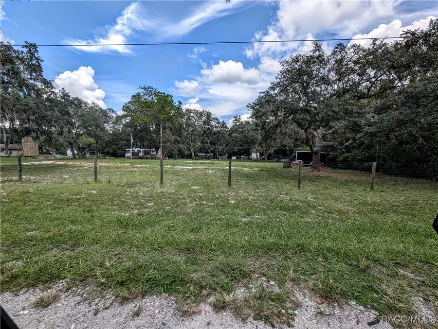 3984 E Riverside Drive, Dunnellon, FL 34434 - Image #2