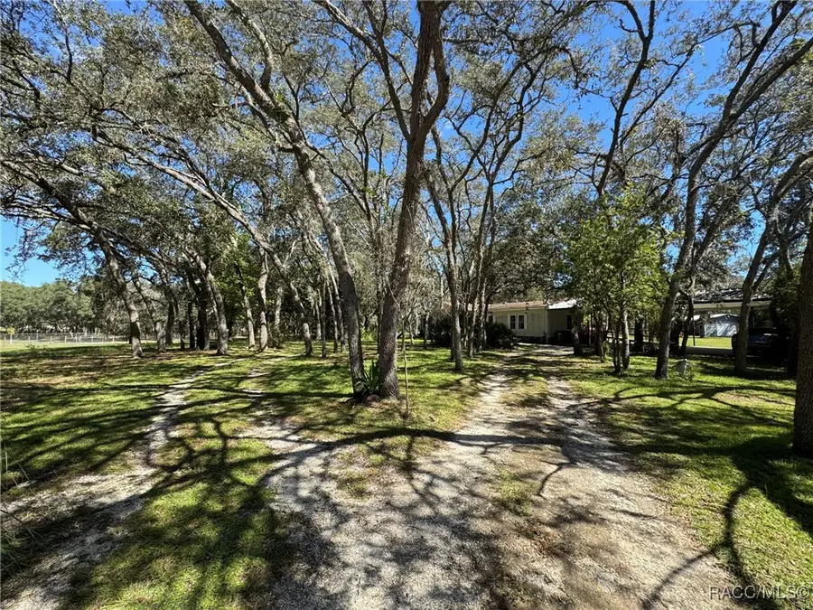 6597 S Woody Terrace #18, Lecanto, FL 34461 - Image #2