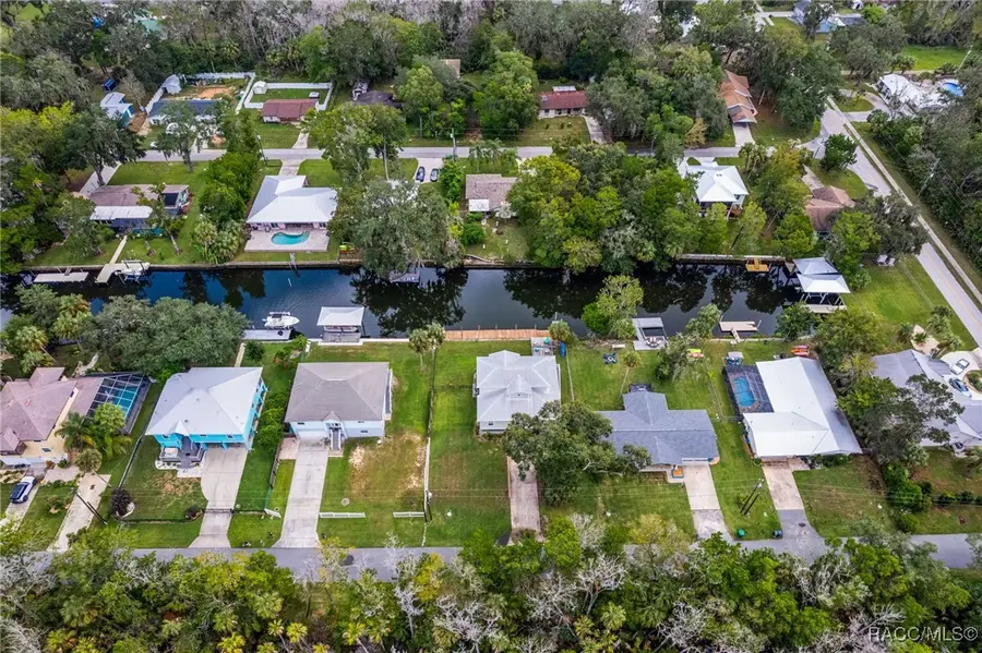 3625 N Suwannee Point, Crystal River, FL 34428 - Image #2