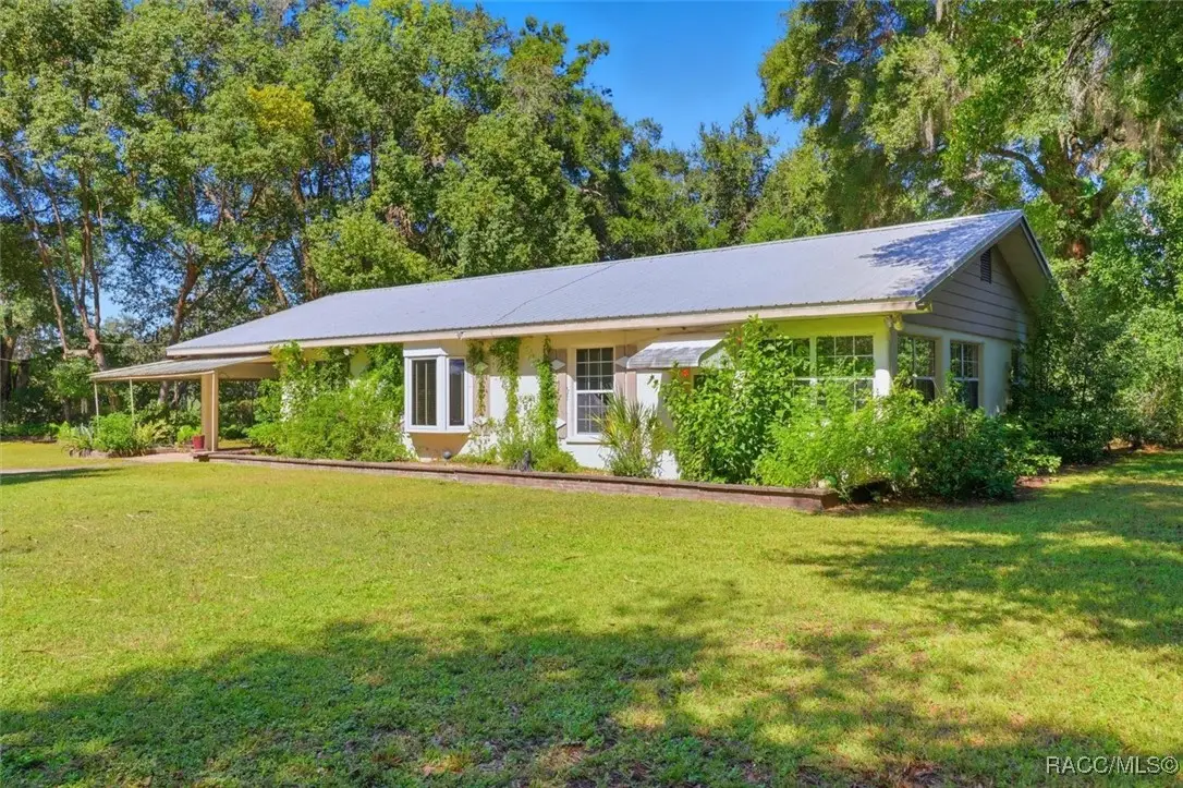 8181 E Orange Avenue, Floral City, FL 34436 - Image #1