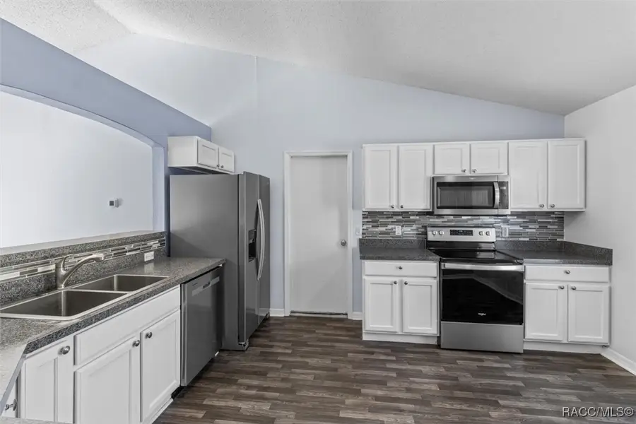 7895 N Sarazen Drive, Citrus Springs, FL 34434 - Image #3