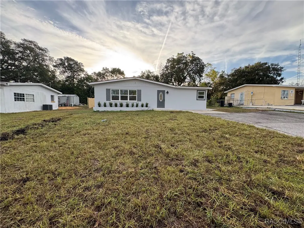 5 S Melbourne Street, Beverly Hills, FL 34465 - Image #1