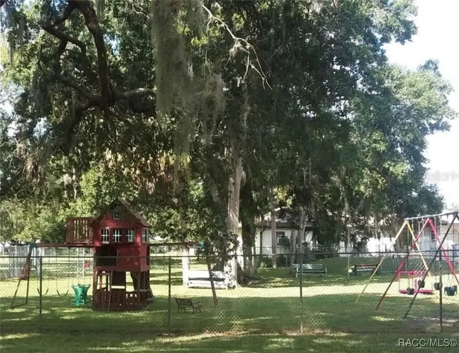 4632 S Sawgrass Circle, Homosassa, FL 34448 - Image #2