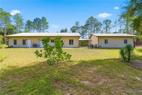 7793 W Sir Walters Lane, Dunnellon, FL 34433
