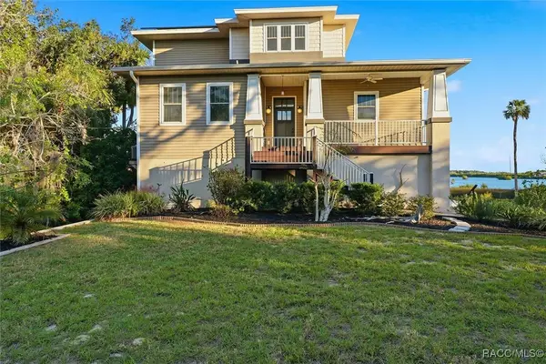 14211 W Saint Martins Road, Crystal River, FL 34429