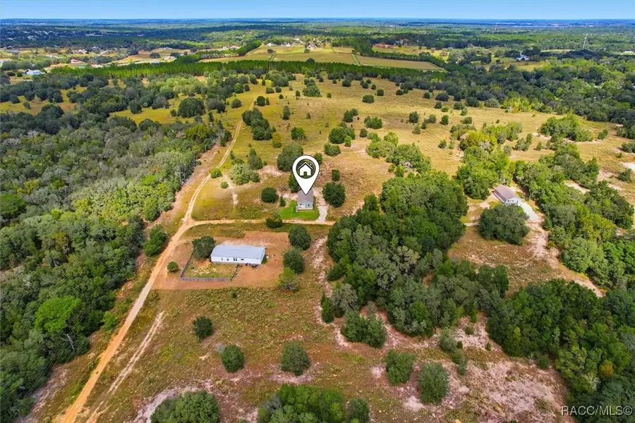 2213 E Fox Crossing Lane, Inverness, FL 34453 - Image #2