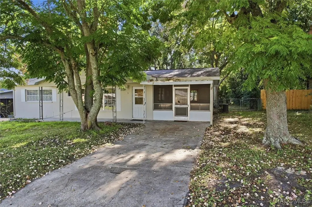 5 S Washington Street, Beverly Hills, FL 34465 - Image #1