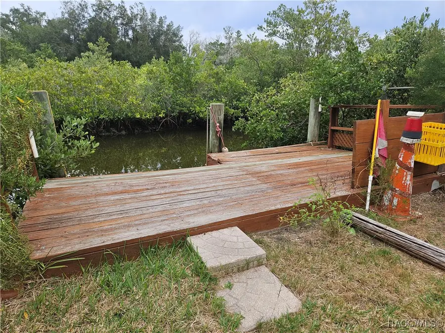 1559 S Fishcreek Point, Crystal River, FL 34429 - Image #2