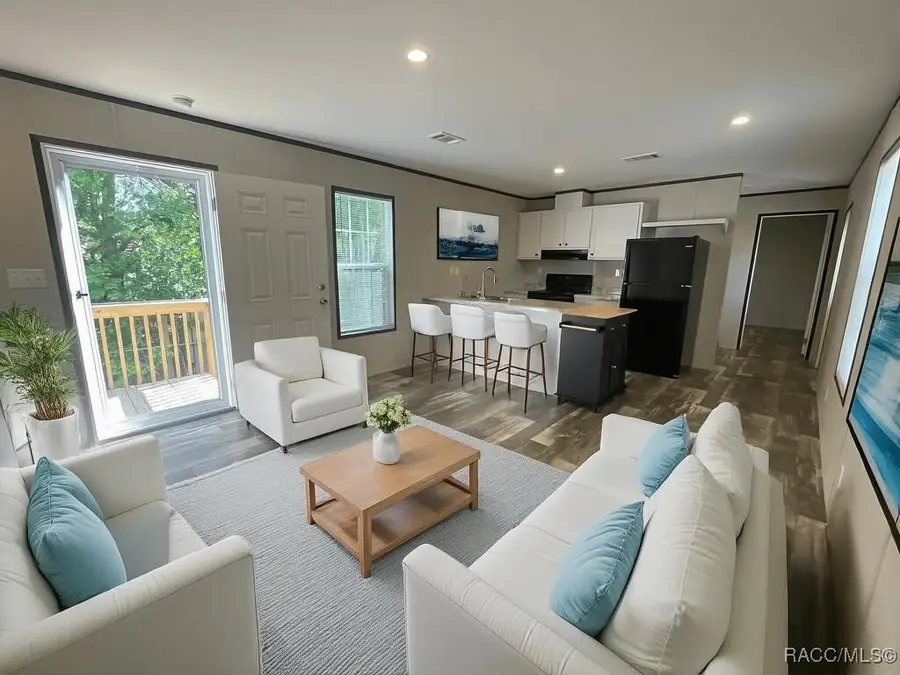 5284 W Atlanta Lane, Dunnellon, FL 34433 - Image #2