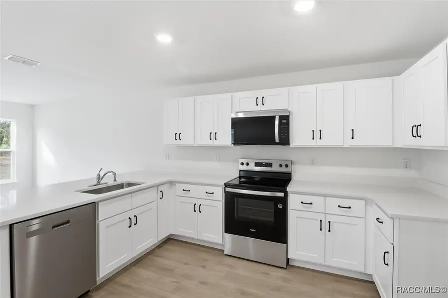 2711 W Tracy Court, Dunnellon, FL 34433 - Image #3