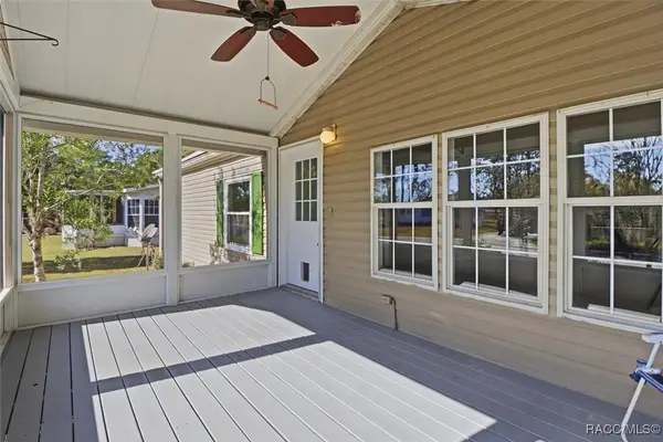 7899 W Fostoria Drive, Dunnellon, FL 34433