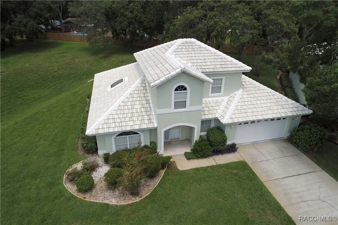 823 Balmoral Court, Inverness, FL 34453 - Image #1