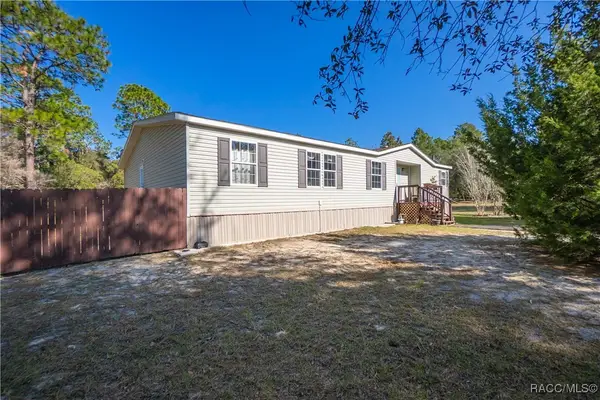 5597 W Tirana Lane, Dunnellon, FL 34433