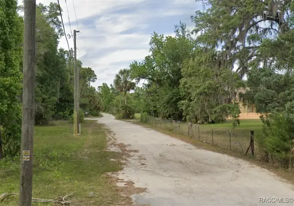 2182 S Old Milwaukee Road, Homosassa, FL 34448