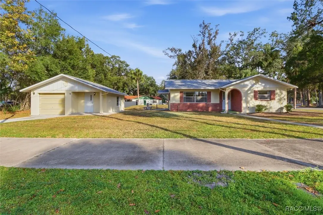 8463 W Aquaduct Street, Homosassa, FL 34448 - #1