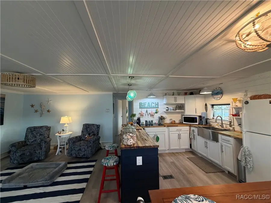 7528 Western Circle Drive, Brooksville, FL 34613 - Image #3