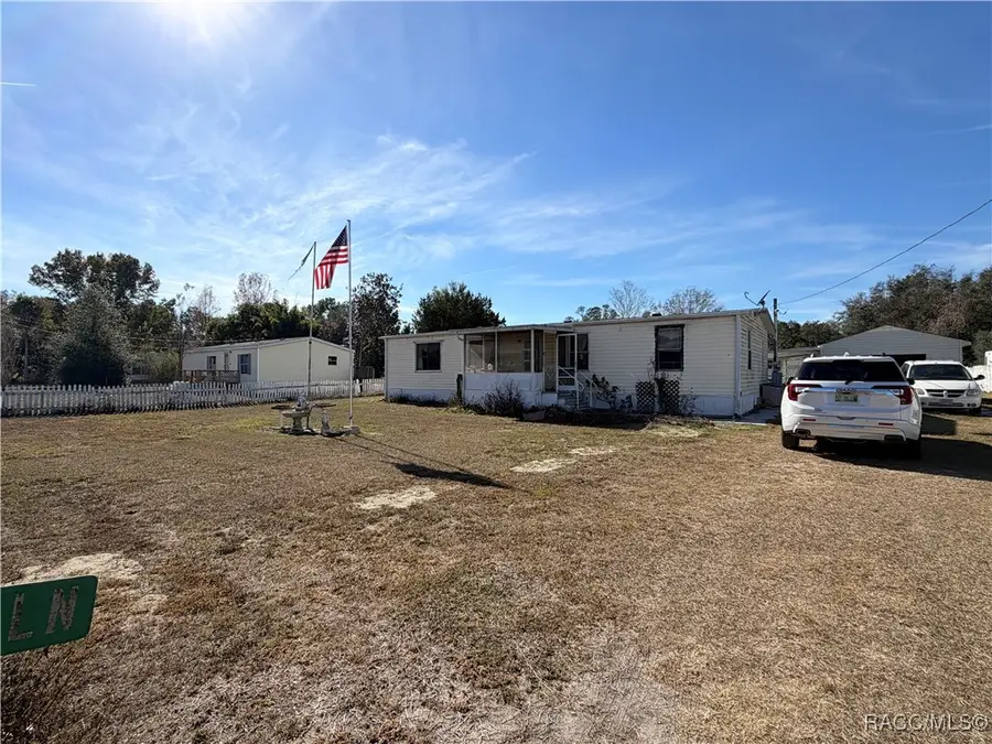 8156 N Princess Avenue, Dunnellon, FL 34433 - #2