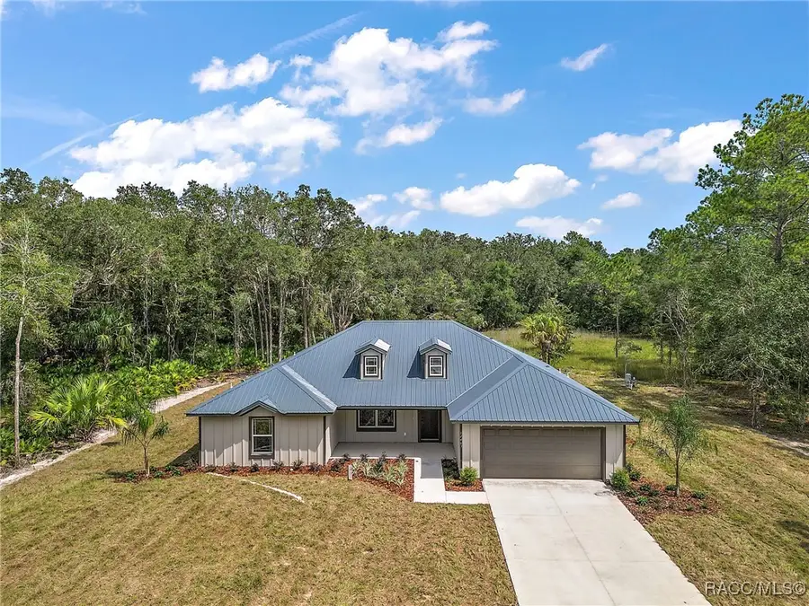 12052 W Wildflower Street, Crystal River, FL 34428 - Image #2