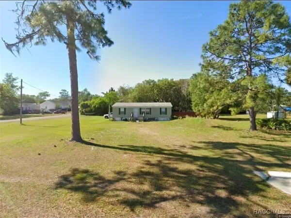 6734 W Sasser Street, Homosassa, FL 34446
