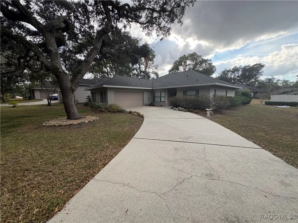 3070 W Bermuda Dunes Drive, Lecanto, FL 34461 - Image #1