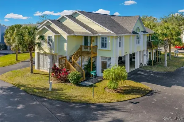 11938 W Blue Bayou Court, Crystal River, FL 34429